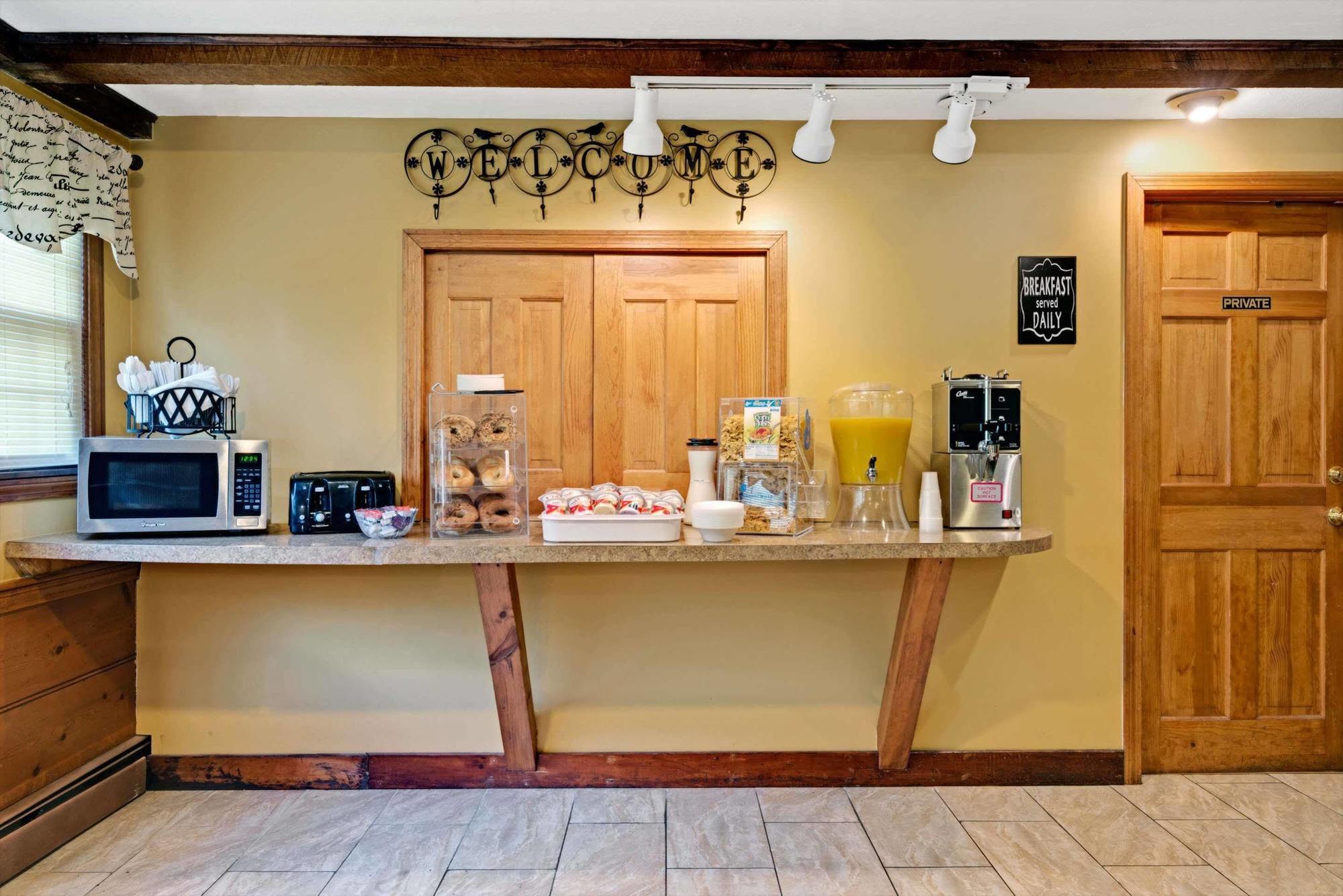 Knights Inn Danvers Εξωτερικό φωτογραφία